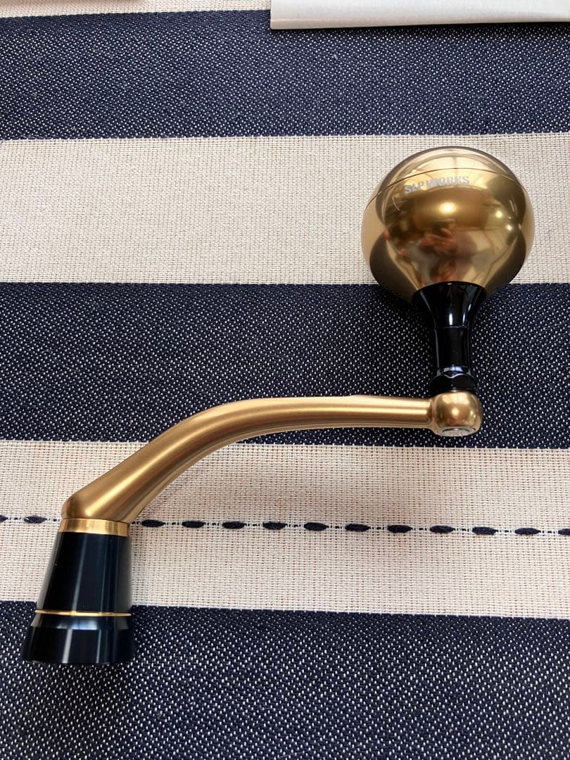 極美品！SLP WORKS 20ソルティガ　20000 PE12号300m付