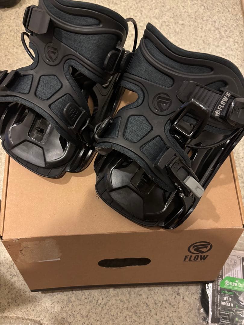FLOW SNB ビンディング ブラック 元箱付き　スノーボード　サイズL