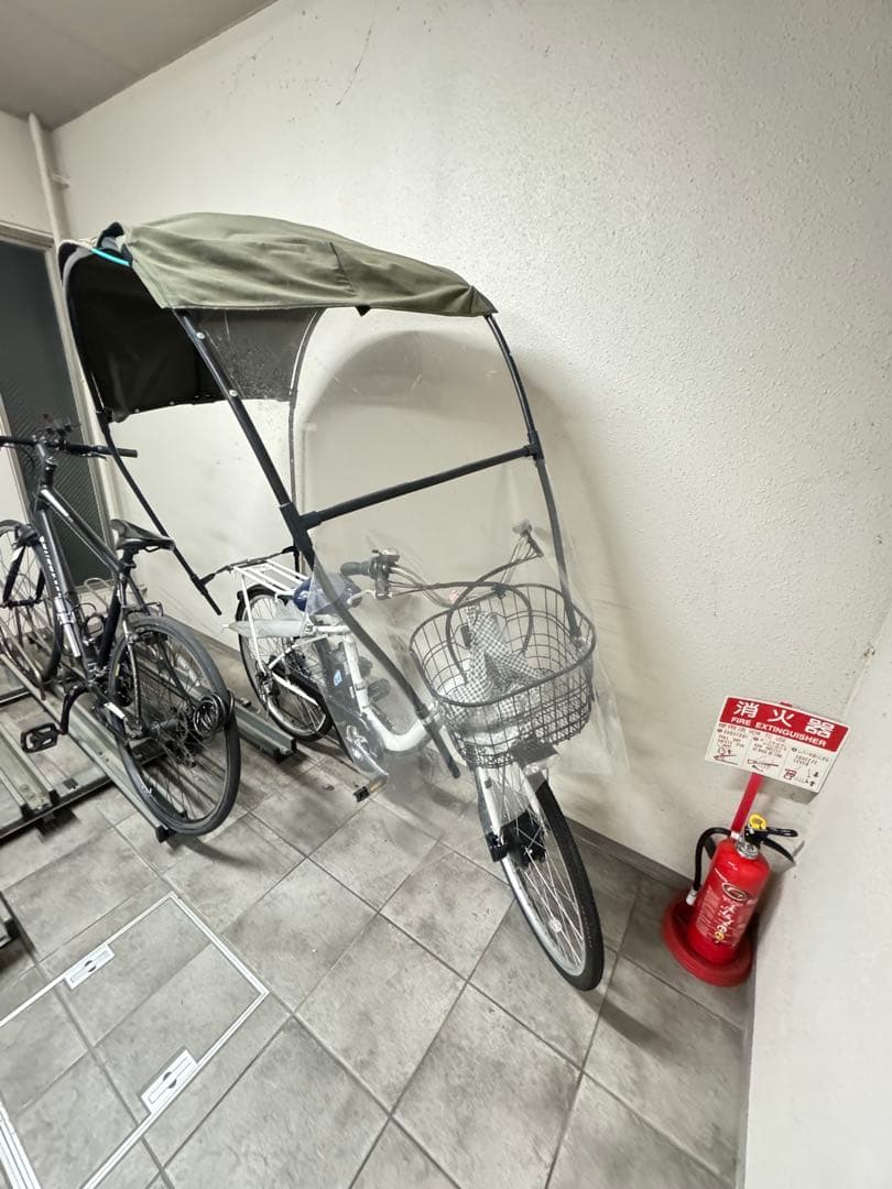 屋根付き電動自転車【大阪府吹田市】