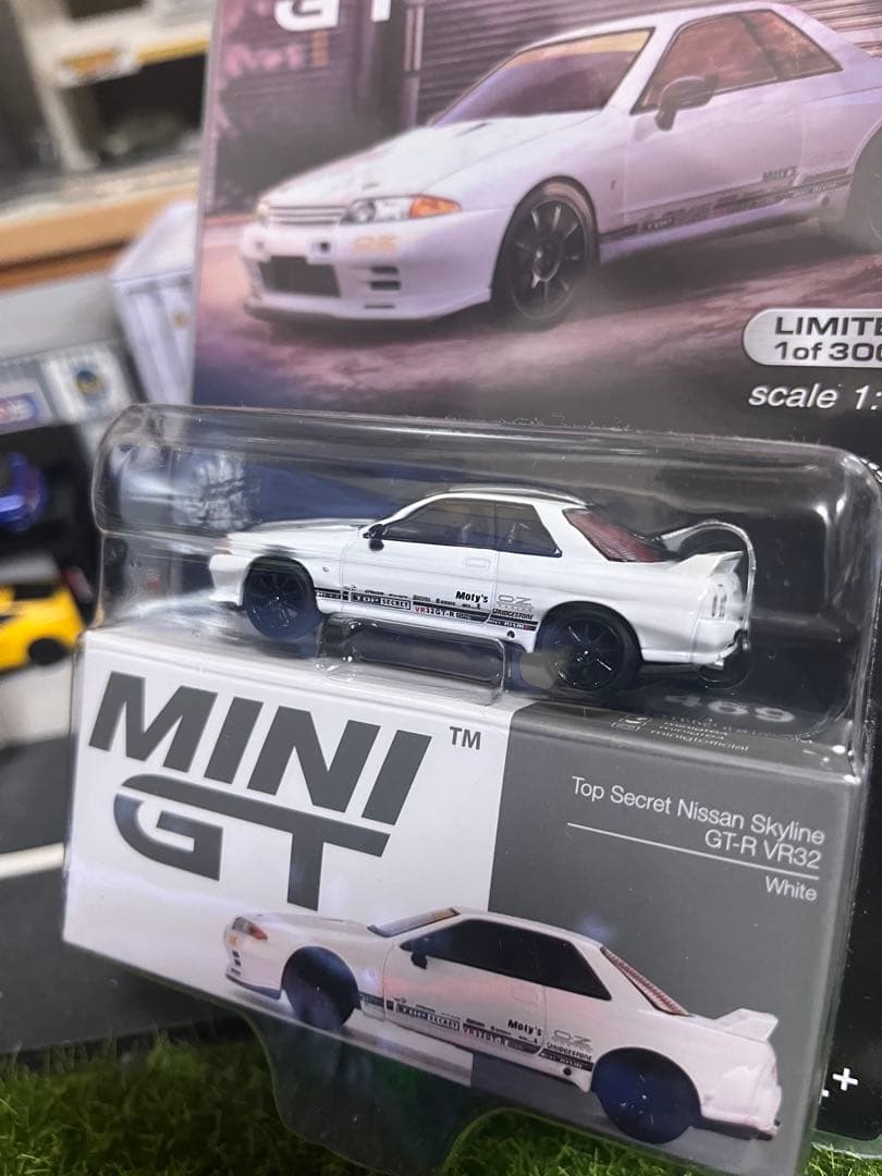 minigt 製 1/64 トップシークレット GTR VR32 ホワイト　未開