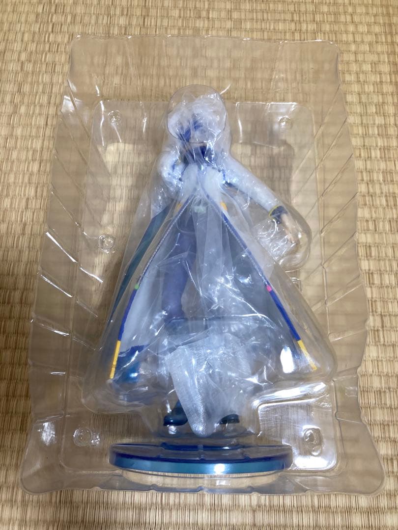 KAITO 1/7スケールフィギュア