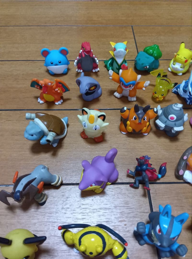 ポケモン　 指人形　フィギュア　まとめ売り　69個