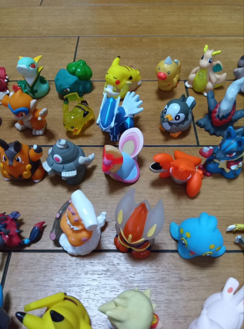 ポケモン　 指人形　フィギュア　まとめ売り　69個