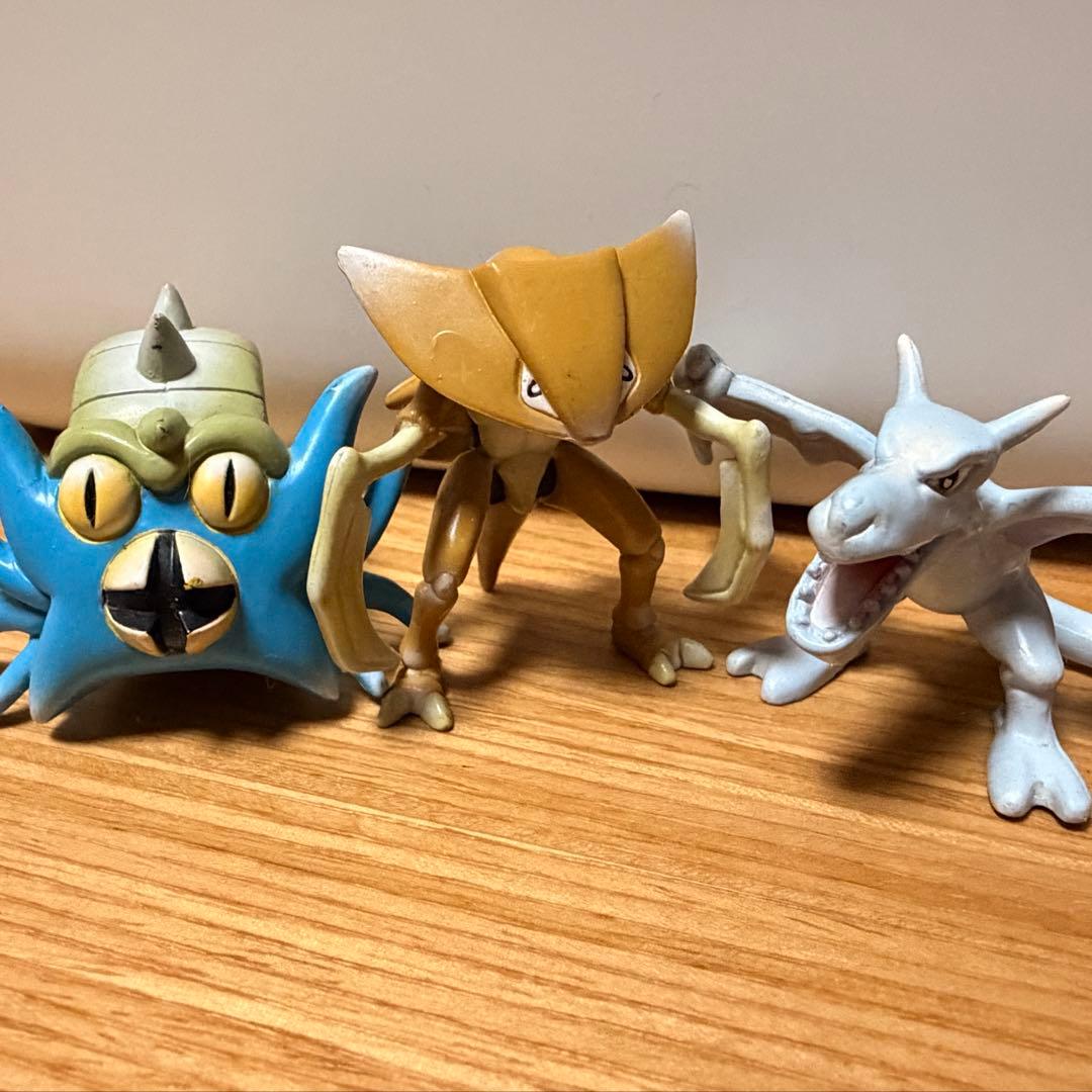 ポケモン　モンコレ　カブトプス　プテラ　オムスター　フィギュア　レトロ