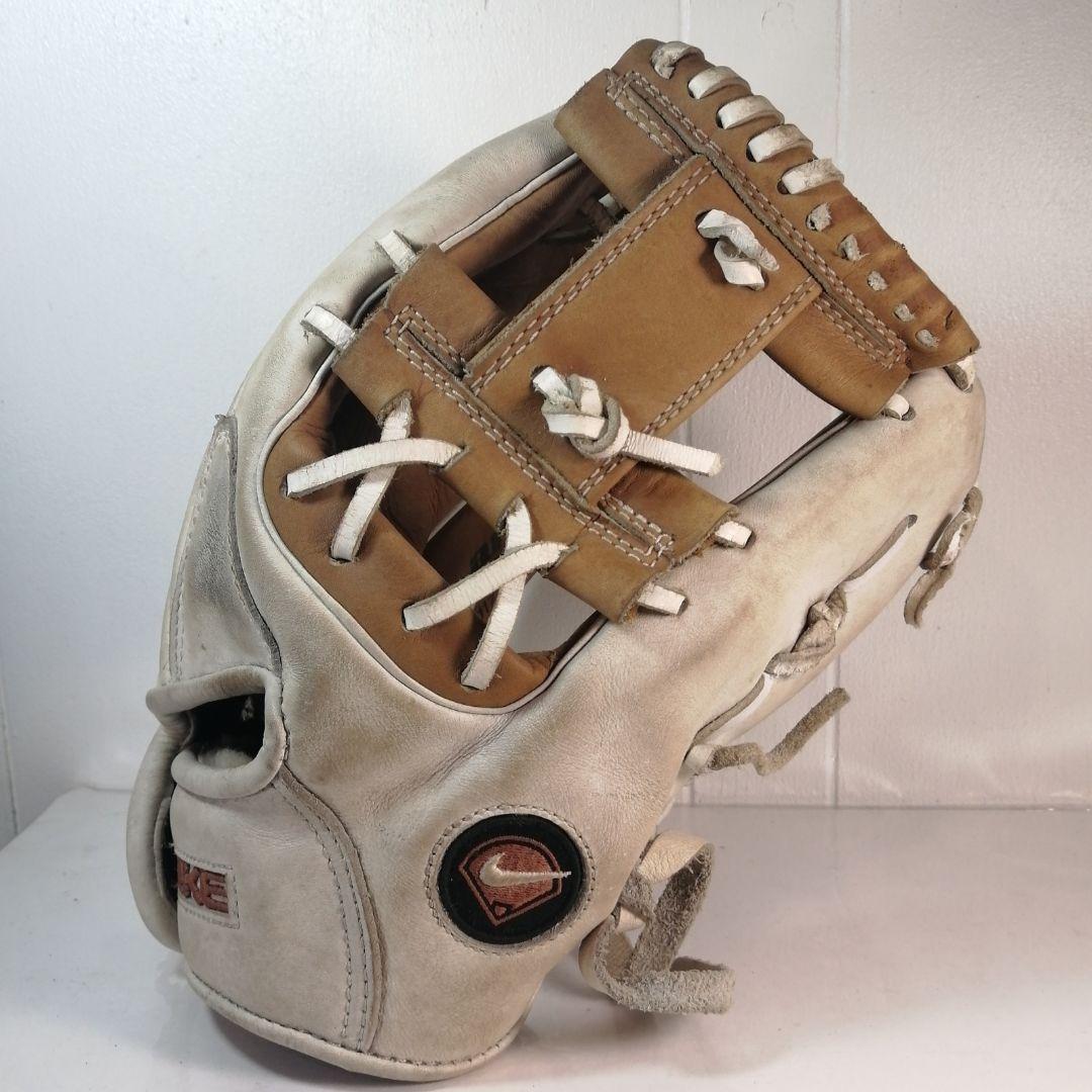 NIKE USA 一般軟式 オールラウンド 右投げ用 ホワイト