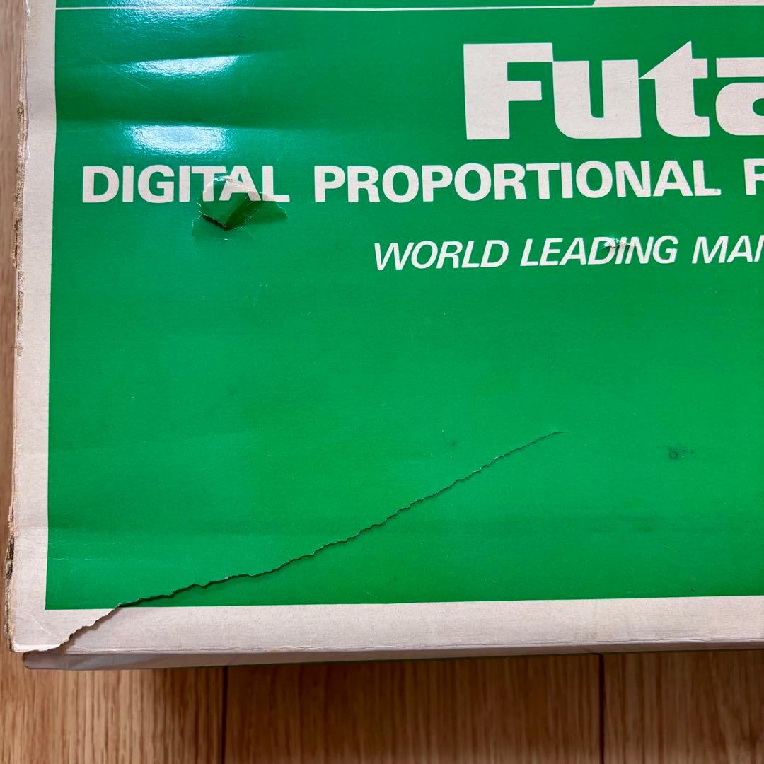 Futaba FP-T4WD 送信機 受信機 ラジコン 昭和レトロ