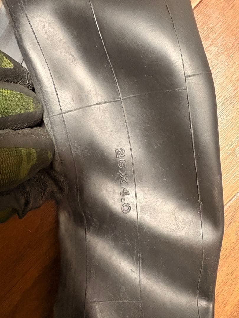 SURLY サーリー NATE 26×4.0 ファットバイクタイヤ・チューブ2本