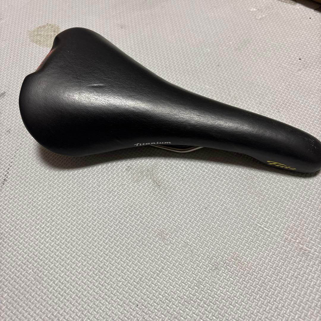 セライタリア　フライト　NJS 美品