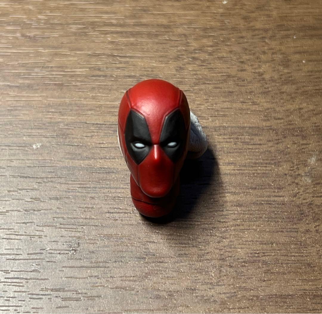 デッドプールフィギュア Thunder Toys 1/12