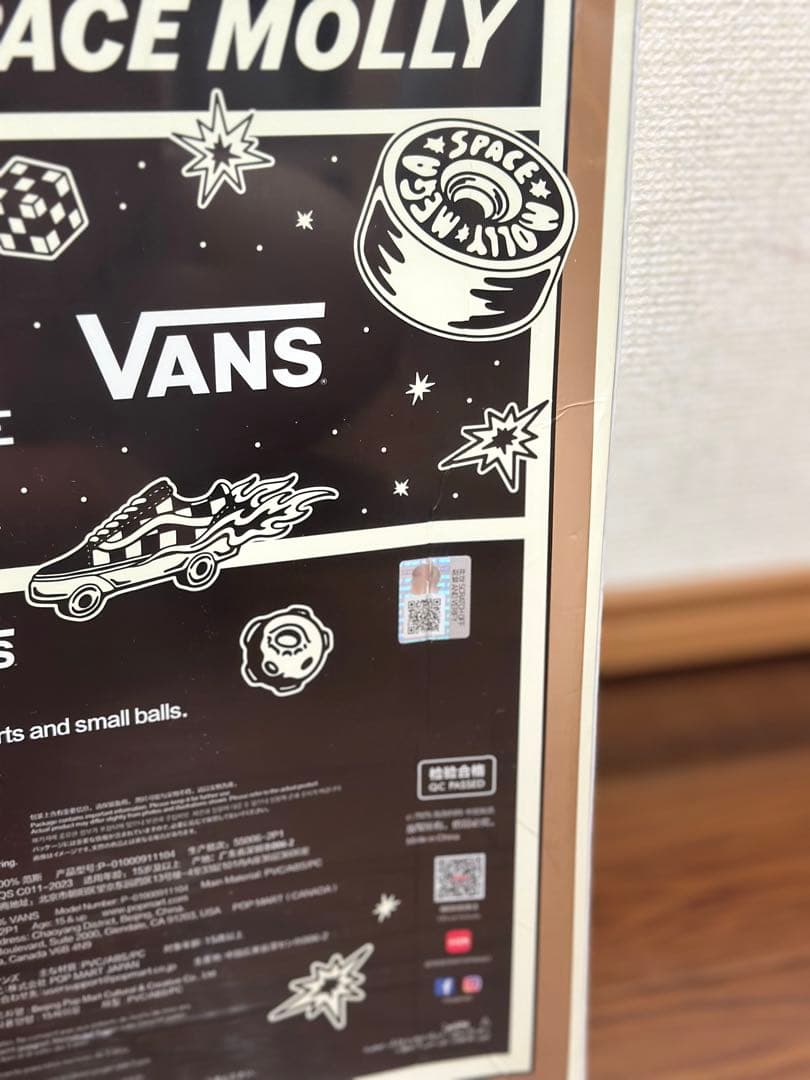 ポップマートMEGA SPACE MOLLY 400% VANS