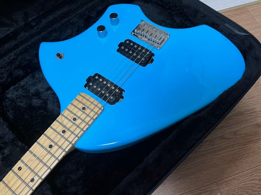  Guitar モデル ケース付 軽量 クラインギタータイプ