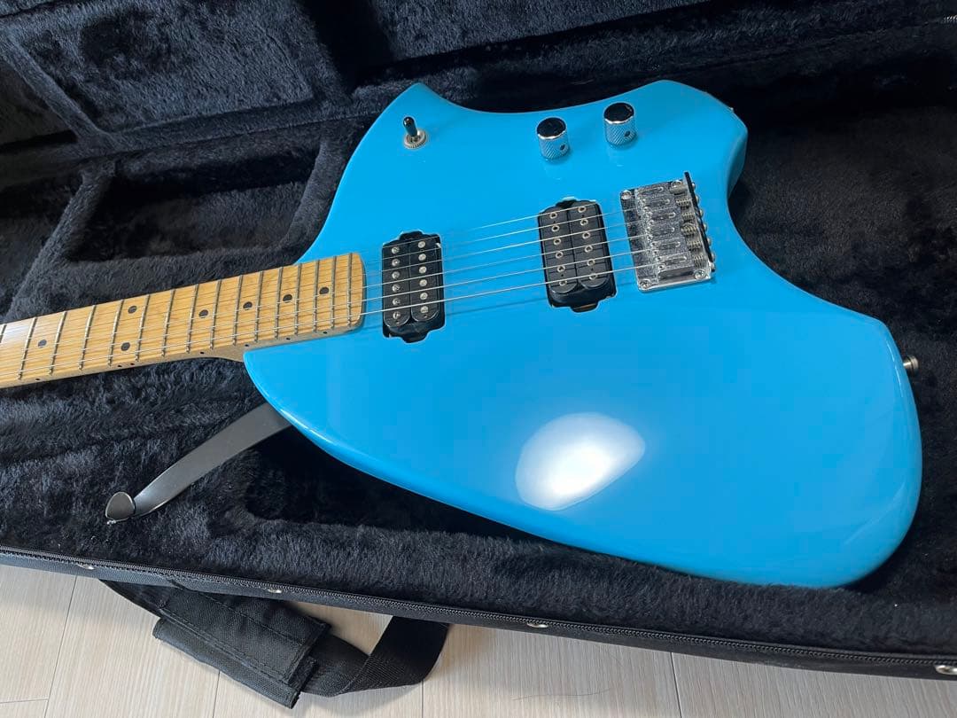  Guitar モデル ケース付 軽量 クラインギタータイプ