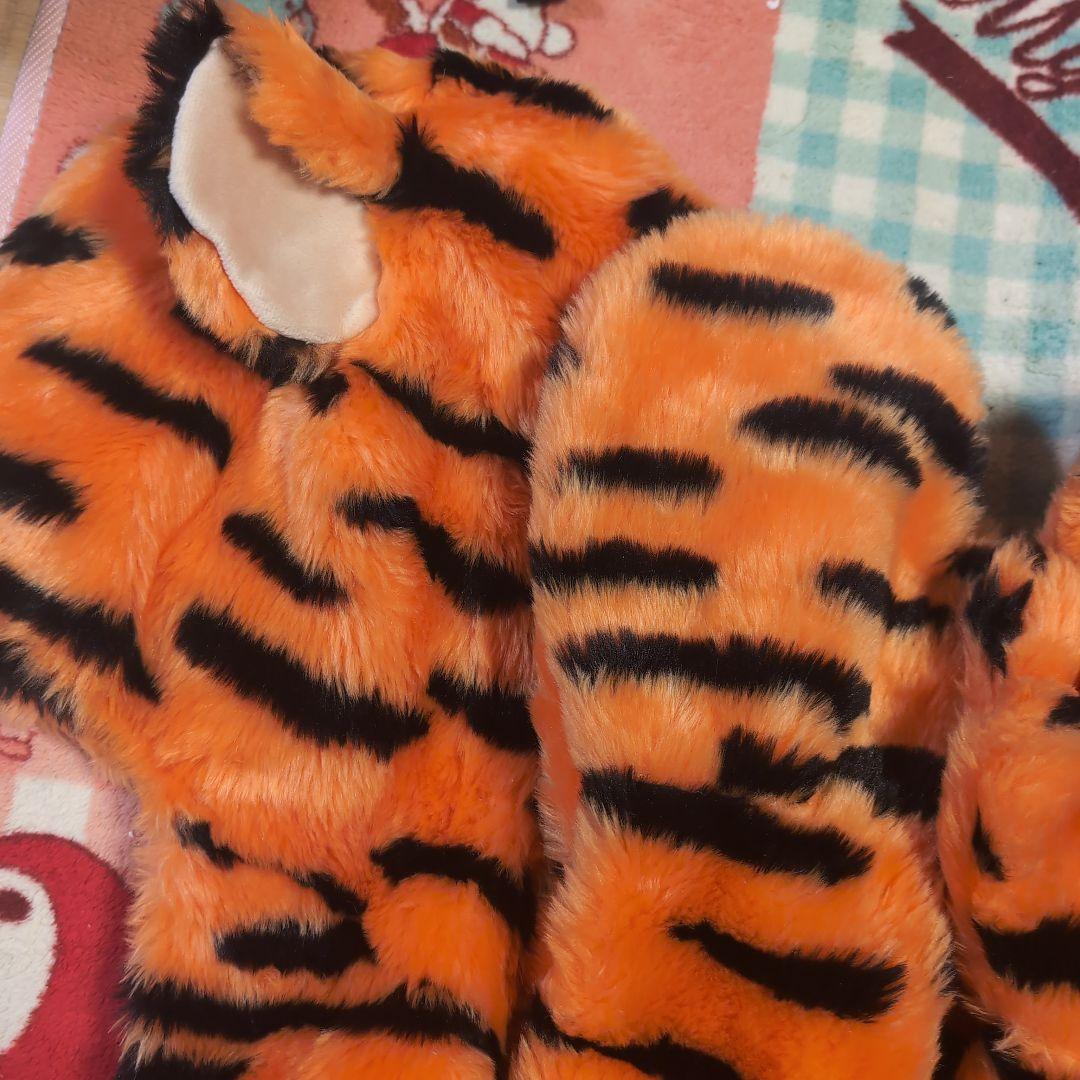 ディズニーリゾート　ティガー　マフラーキャップ　ファンキャップ　豹柄 プーさん