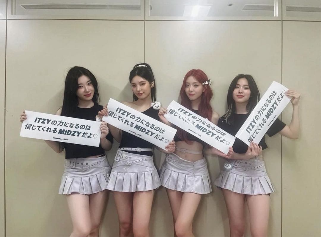 ITZY チェリョン　ユナ　ユニット　サイン　チェキ