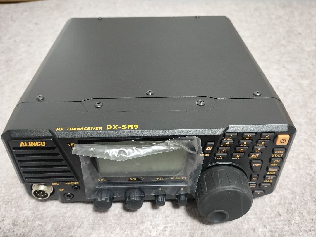 ALINCO　HF帯トランシーバー　DX-SR9