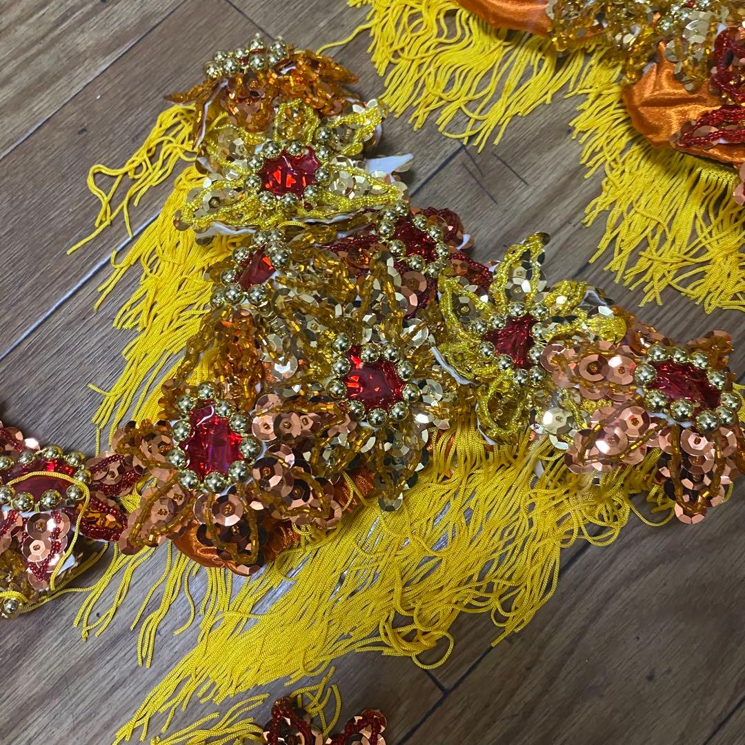 オレンジ カーニバル衣装 ビーズ装飾