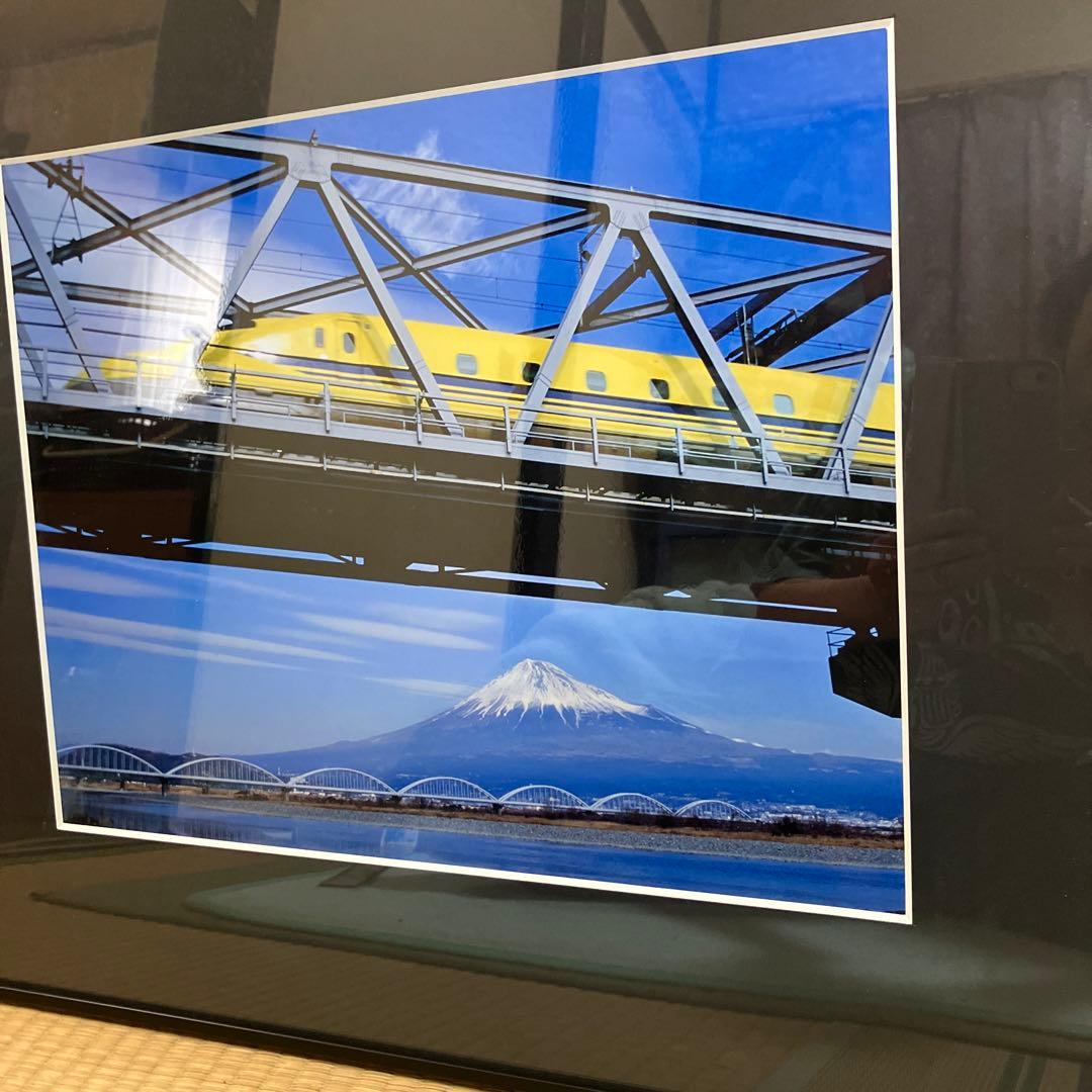 額縁付きフォト　富士山と富士川　ドクターイエロー