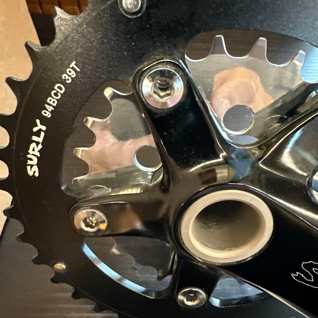 e*p様 サーリー　クランクセット　新品