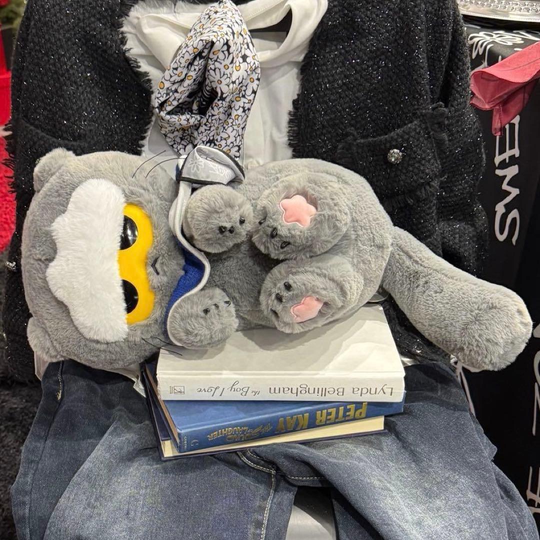 ZOA ぬいぐるみ ミディアム ポップアップ G-DRAGON