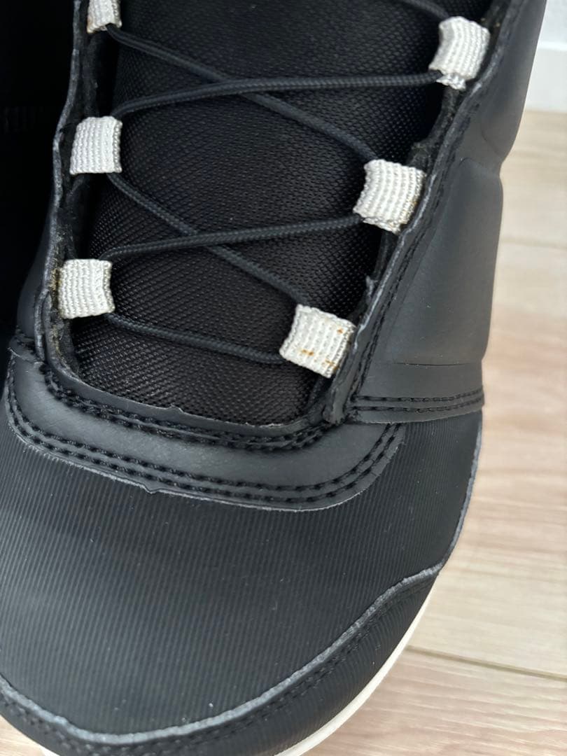 NITROのスノボー用ブーツ 24.5cm