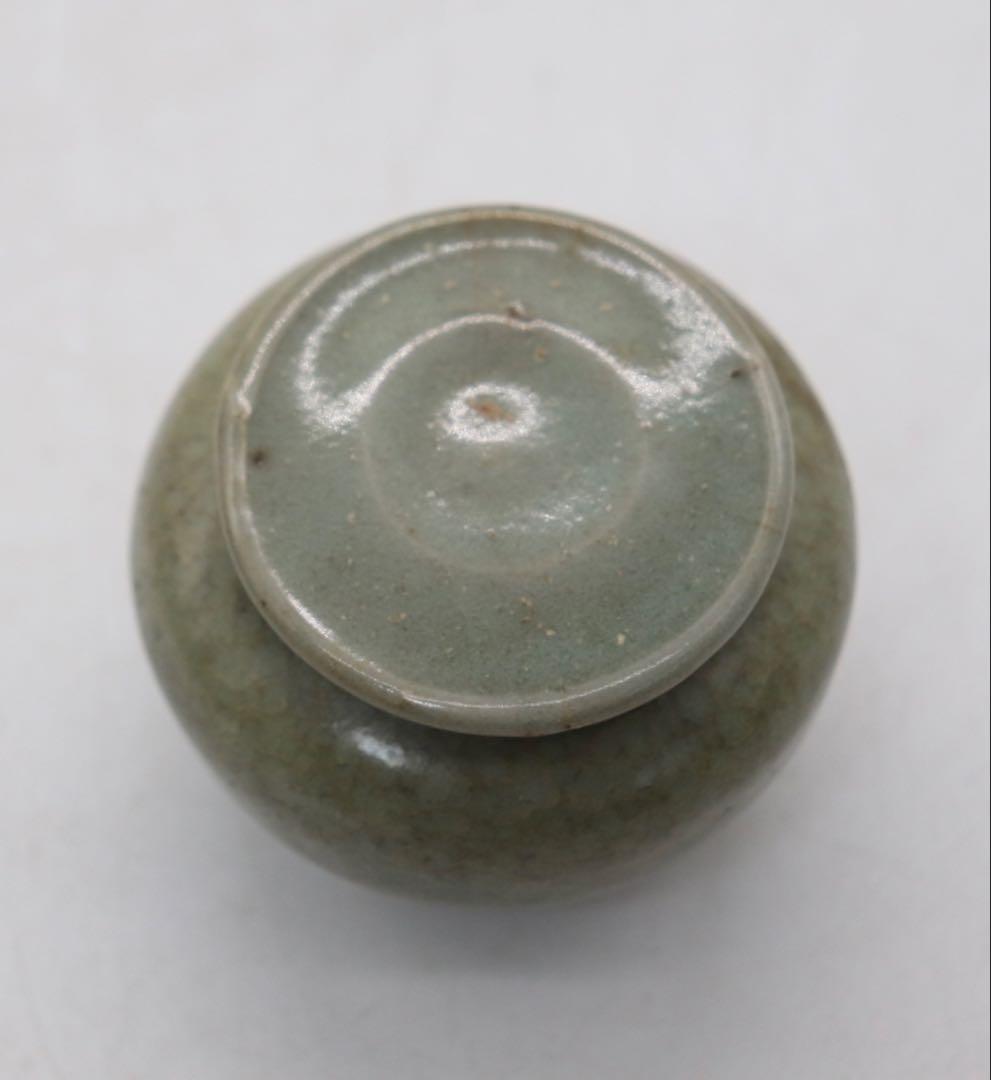 中国　宋時代　青磁小壺　龍泉窯　茶入　木箱付　送料込み250204