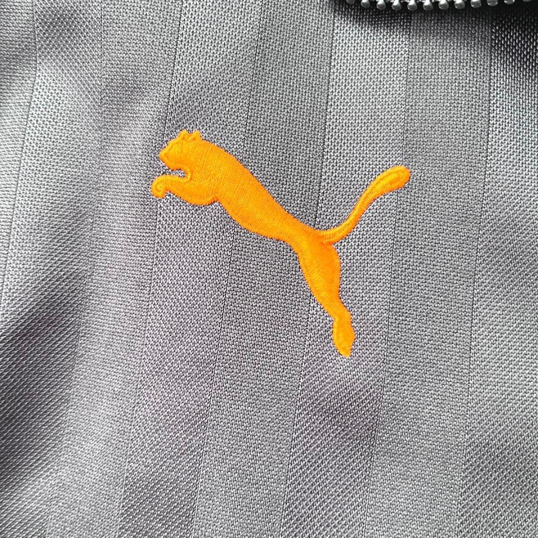 極美品 プーマ　ジャージ　セットアップ　ダークグレー　オレンジ　XL プージャー