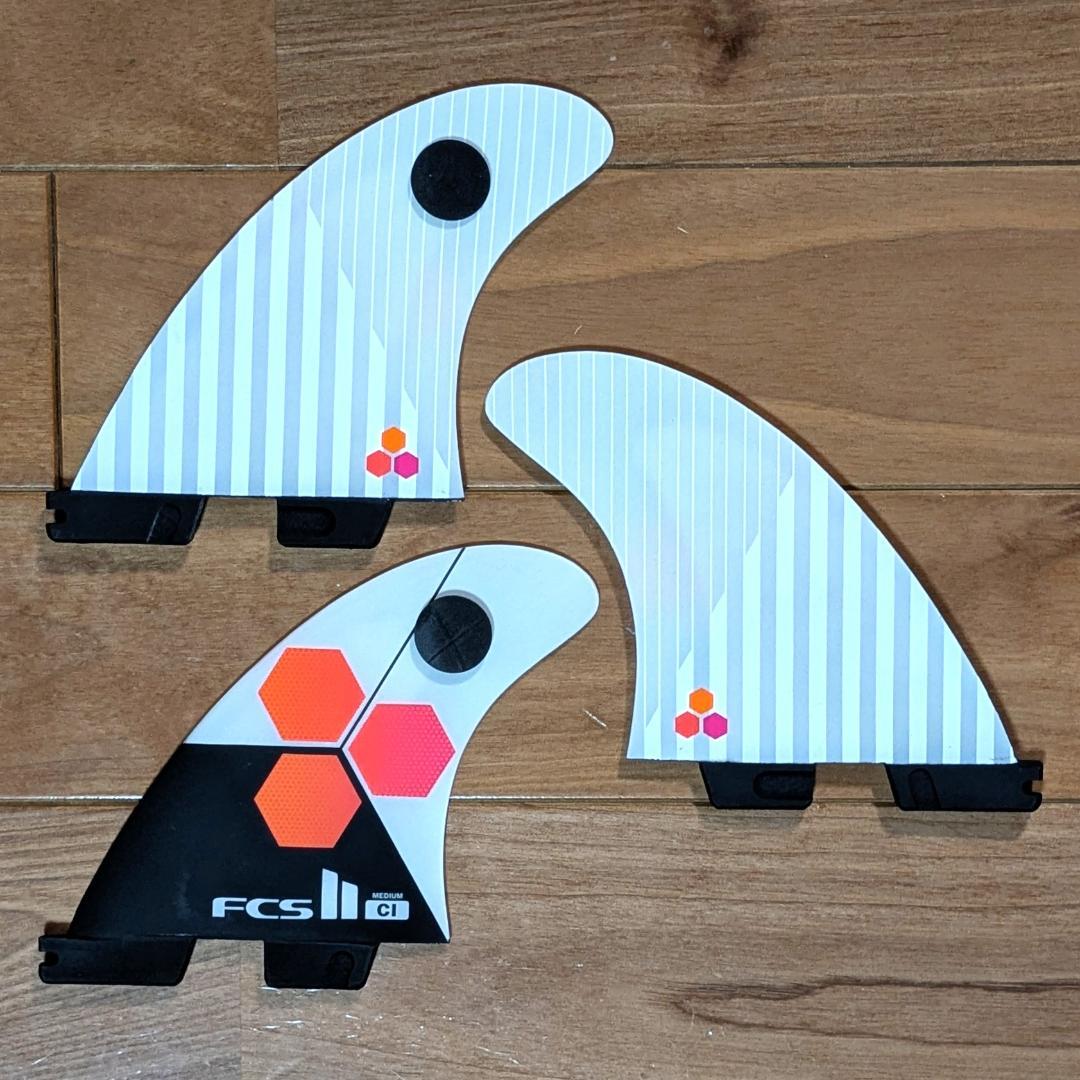 新品未使用FCS AM Shaper Series スラスター フィン