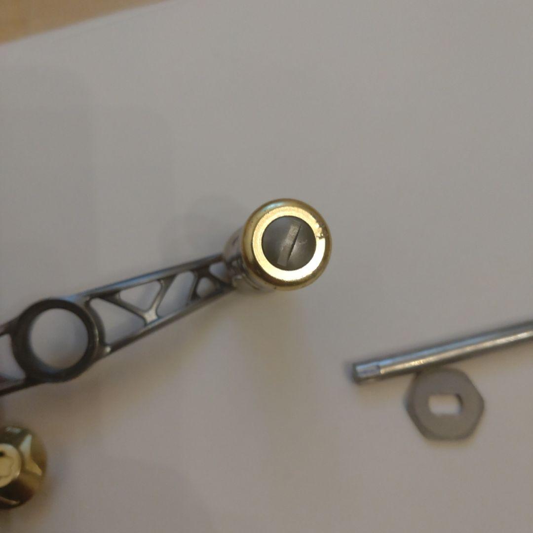 LIVRE ベイトリールハンドル