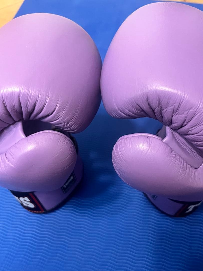 美品TWINS SPECIAL ボクシンググローブ 8oz パープル