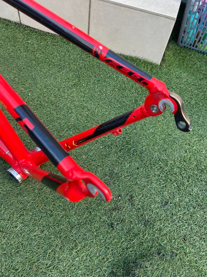 【ヒロ】ＦＥＬＴ　フレーム本体のみ