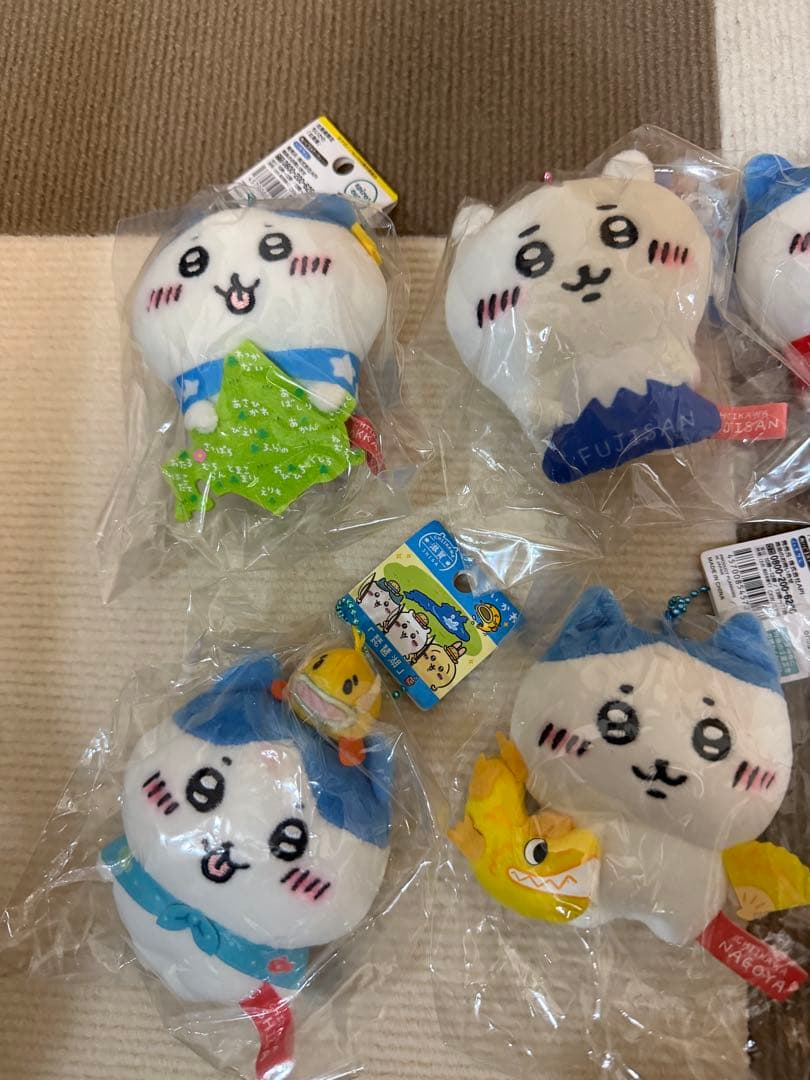 ご当地ちいかわ、ぬいぐるみキーホルダー 10個セット