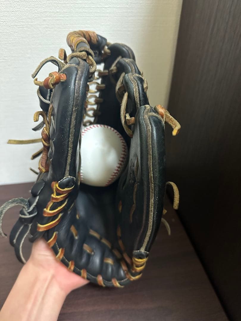 アンダーアーマー 硬式グローブ 内野手用 松田宣浩モデル ブラック