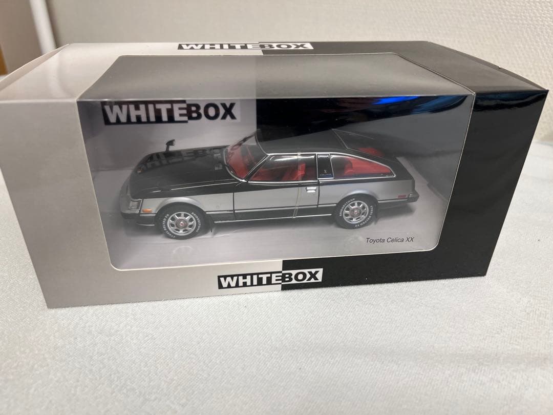 WHITEBOX トヨタセリカXX 1978 マンハッタン 1/24 外箱破損