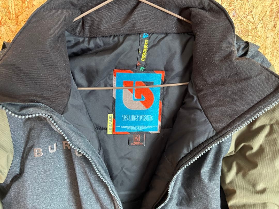 BURTON フード付きジャケット グレー/オリーブ　ジュニアM136-147