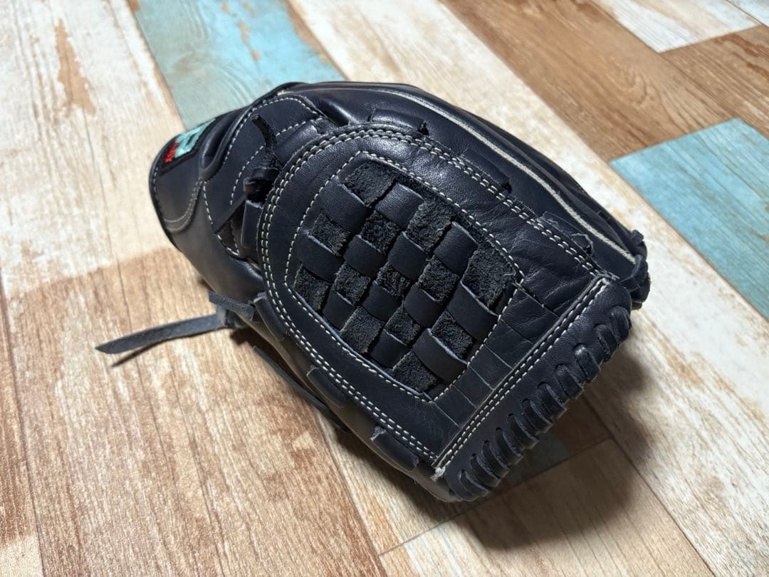 シュアプレイ☆一般軟式投手用（使用回数少ない）キレイです。