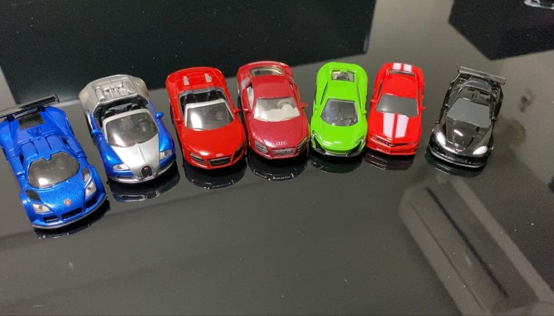 トミカ、ジク (SIKU) 等の ミニカーまとめ売り 105台！