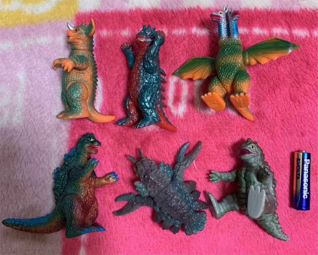 ゴジラ ギドラ 他怪獣フィギュア