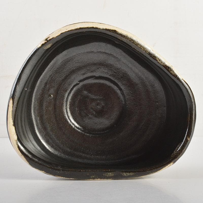 北大路魯山人作　織部焼　於里辺　茶碗　共布共箱　M　R7472