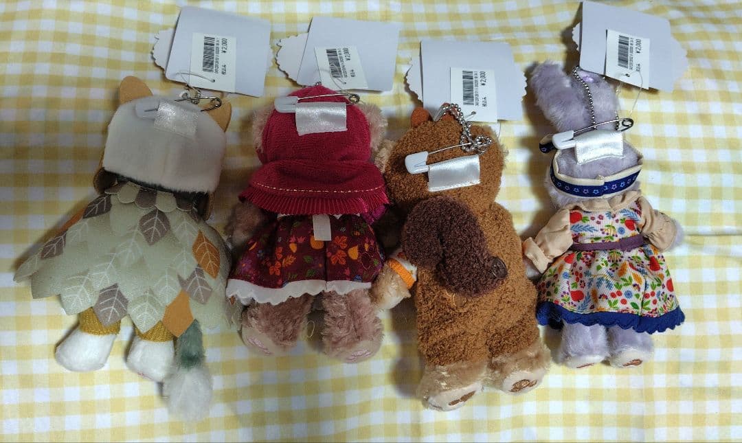 ディズニー ダッフィー 秋のぼうけん ぬいぐるみバッジ 4点セット