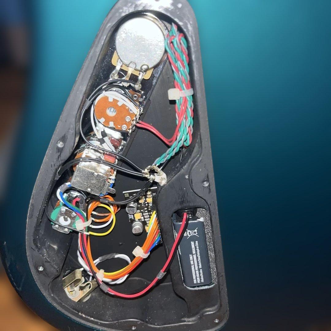 【レアカラー】Sadowsky MetroLine RV4 グリーン