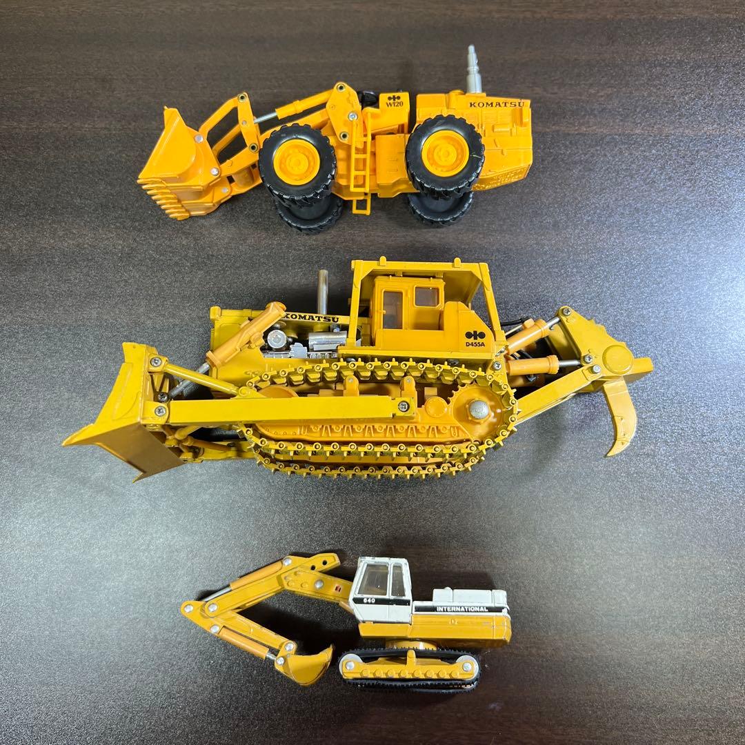 KOMATSU コマツ D455A ブルドーザー、W120 ホイールローダー 他