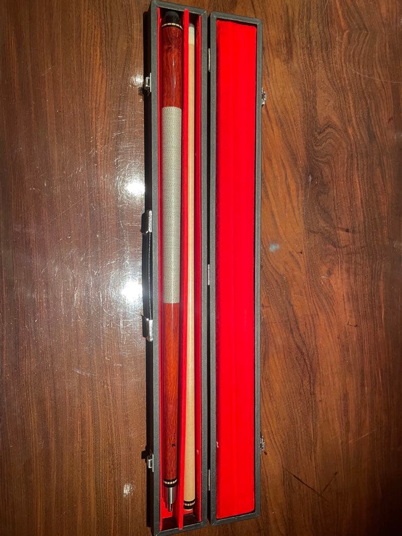 Adam ビリヤードキュー 木製 赤色