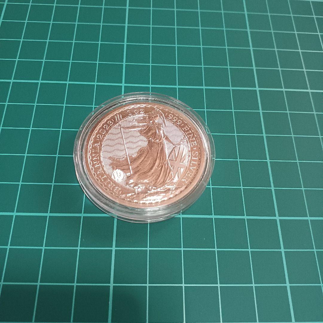 2023年イギリス「ブルタニア」純銀1オンス銀貨　チャールズ3世
