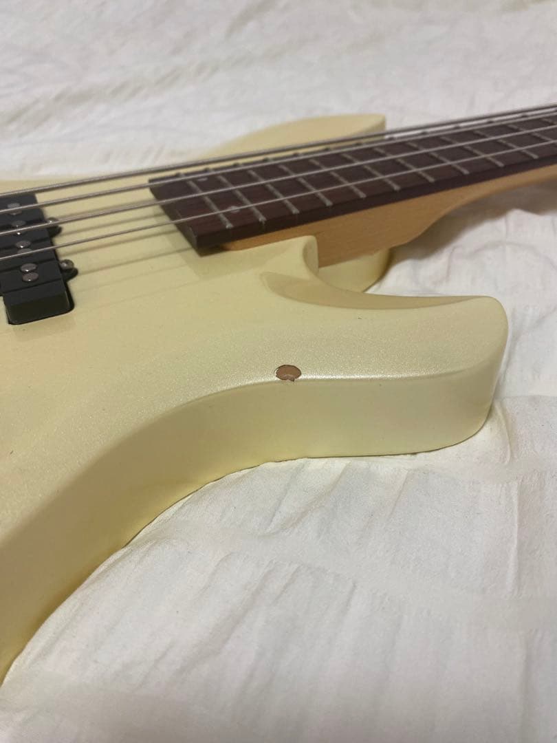 FERNANDES フェルナンデス　エレキベース