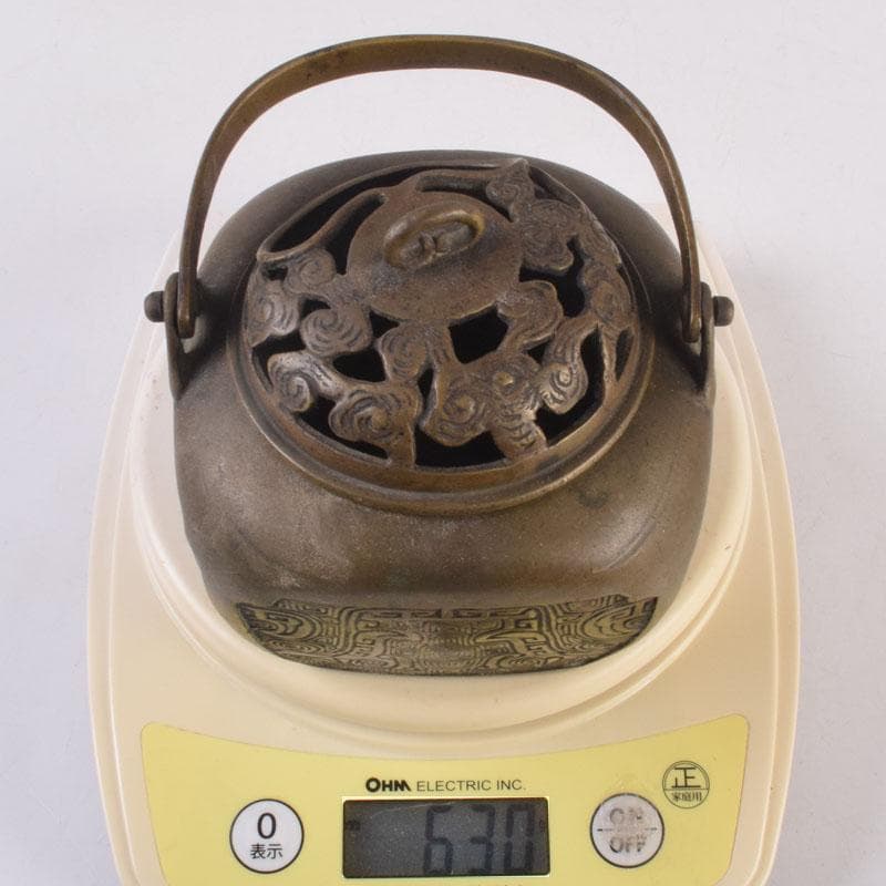 中国　古銅　饕餮文　持ち手付　墨壷　透かし蓋香炉　V　R8871