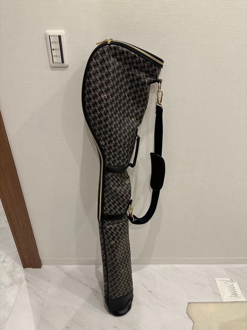 レザレクション クラブケース 黒