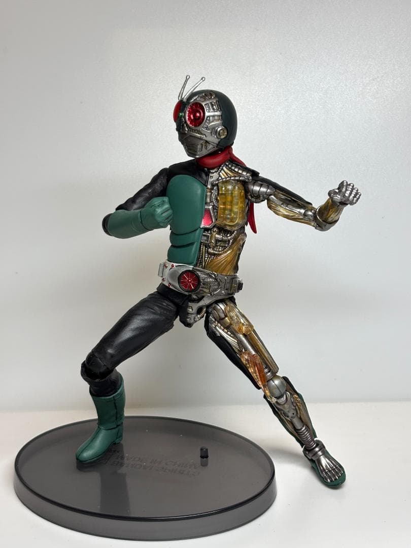 可動改造： INTERNAL STRUCTURE 仮面ライダー