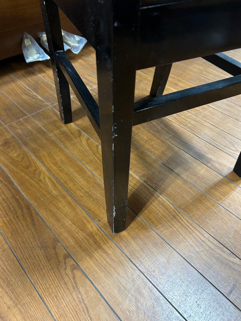 トムソン椅子　背もたれ付きピアノ椅子　メーカー不明