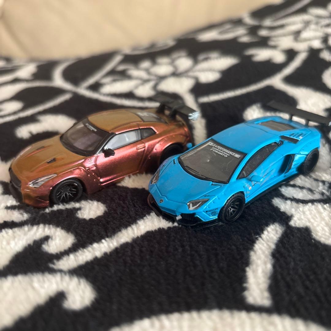 MINI GT 1/64 リバティーウォーク　LBWK GT-R ランボルギーニ