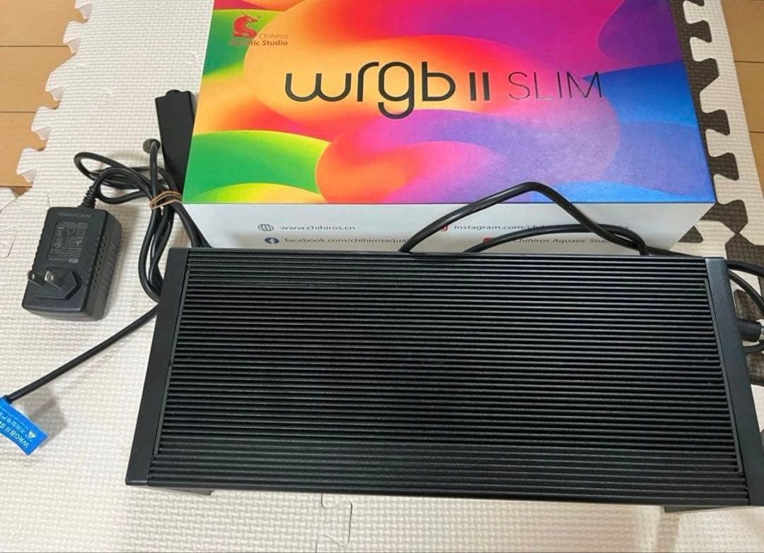 chihiros WRGB II SLM30 LEDライト